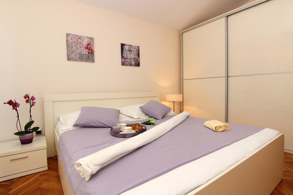 Apartments Josipa 스플리트 객실 사진