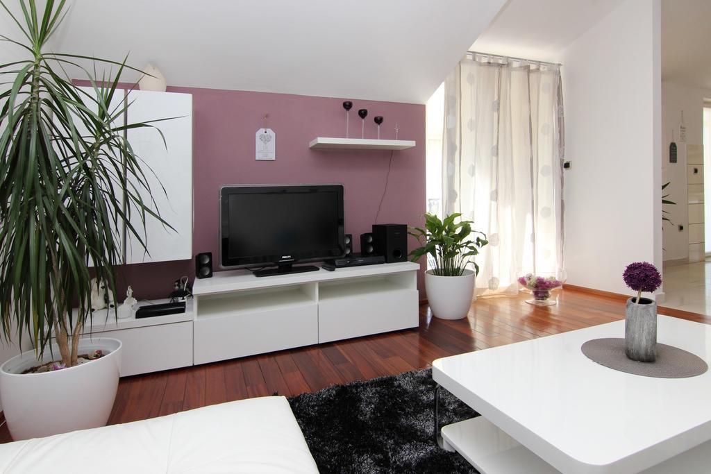 Apartments Josipa 스플리트 객실 사진